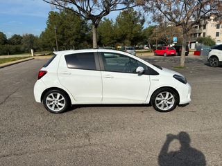 Yaris HSD 1.5 Advance - Hybrid etiqueta ECO