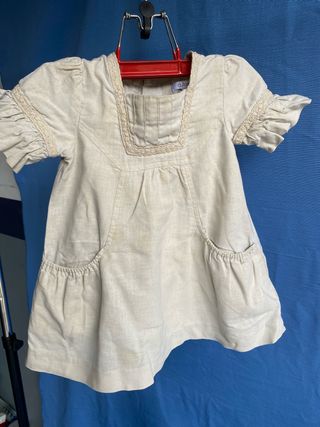 Traje beige 18-24 meses