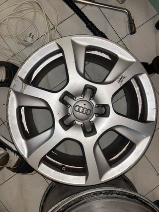 4 Llantas Audi A3 8P