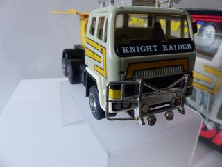 CAMION SCALEXTRIC - C320 KNIGHT RAIDER ( CON CAJA