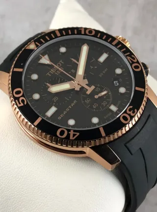 Reloj Tissot Seastar 1000 Cronógrafo Negro/Oro