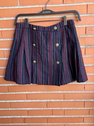 REGALO MINIFALDA DE ZARA PLISADA