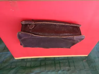 Cartera escolar cuero marrón años 60