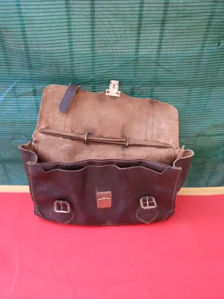 Cartera escolar cuero marrón años 60