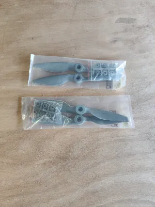 Avión RC a batería completo