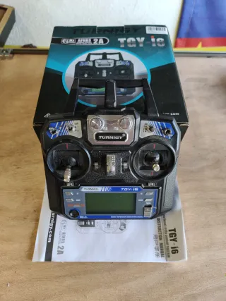 Avión RC a batería completo