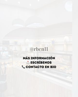 Obrador de panaderia con despacho y salida de humo