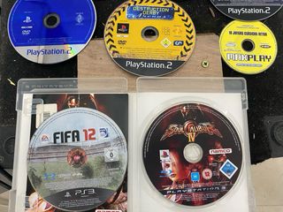 Lotto di giochi PS1: FIFA 99, Spyro, MediEvil