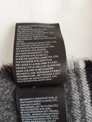 Bufanda cuadros H&M gris y negra