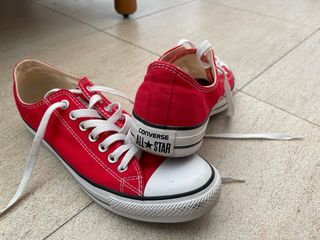 Zapatillas Converse Chuck Taylor Rojas como nuevas