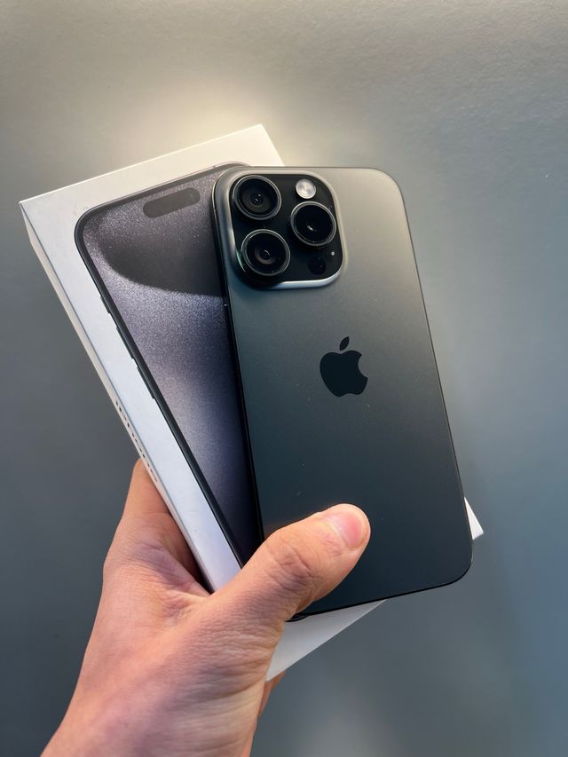 iPhone 15 Pro 256GB Space Gray