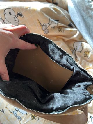 Bolso Stradivarius beige