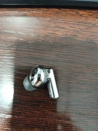 Estuche y auricular derecho Freebuds Pro 2