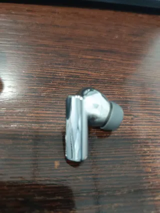 Estuche y auricular derecho Freebuds Pro 2