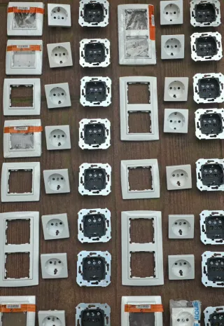 Enchufes Simón 82 Blanco