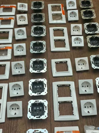 Enchufes Simón 82 Blanco