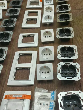 Enchufes Simón 82 Blanco