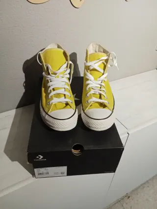 Converse + Regalo Sudadera Zara