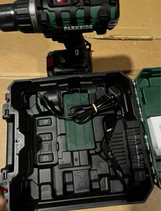 Taladro Atornillador Parkside 20V completo 2ah