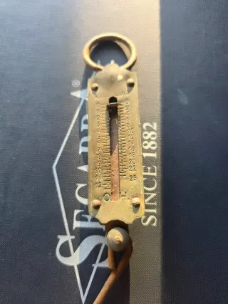 Balanza de bolsillo vintage