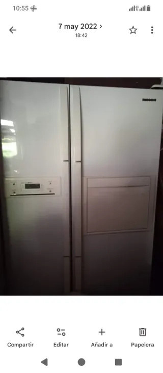 Frigorífico blanco solo funciona un motor