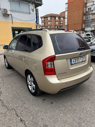 KIA Carens 2008