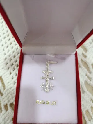 Cruz de Caravaca mediana Plata de Ley