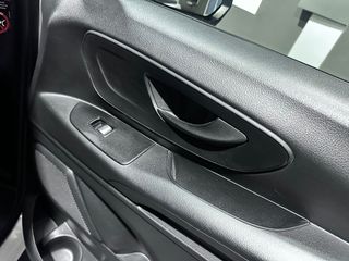 MERCEDES-BENZ Vito M1 Mixto 116CDI Extralarga 9G-
