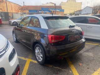 Audi A1 1.6 TDI 105CV 205.000 Km
