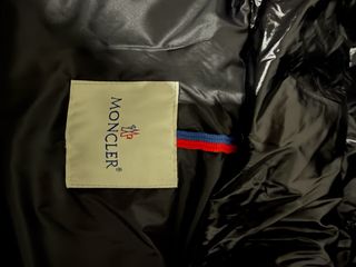 Chaqueta Moncler Negra Brillant