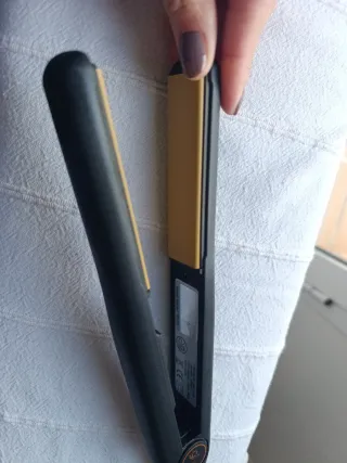 Plancha de pelo GHD negra