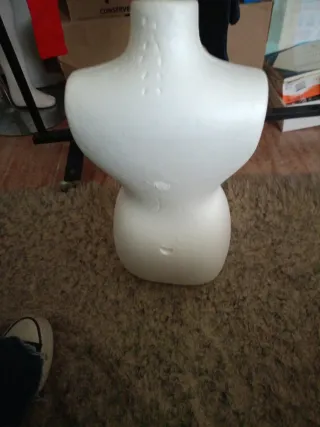 Maniquí blanco  para ropa