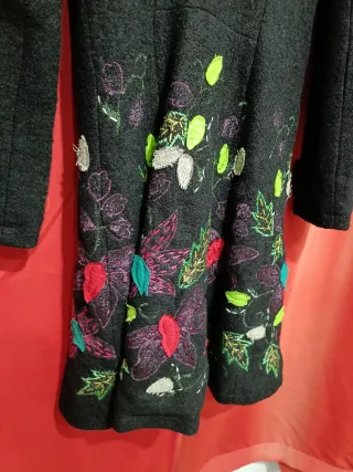 Abrigo Desigual Negro Multicolor