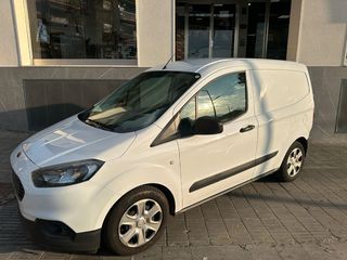 Ford Transit Courier 2021