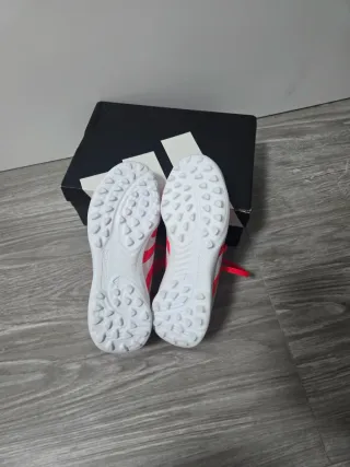 Botas fútbol Adidas Predator Talla 31