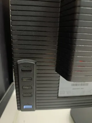 Monitor LG Flatron L192ws Plata