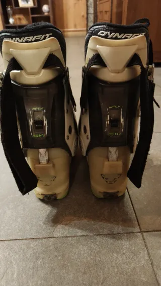 Esquís Baltoro 158 + Botas Dynafit Zzero mujer