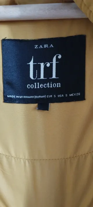 Abrigo amarillo mostaza acolchado