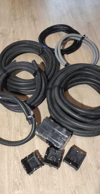 Lote Tubos Corrugados y cajas eléctricas