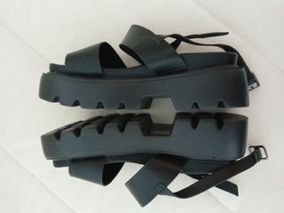 Sandalias negras plataforma