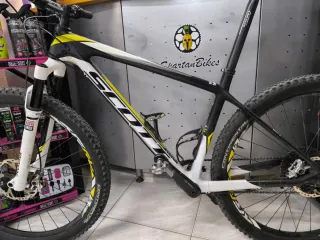 Scott Scale Talla M Rueda 27.5