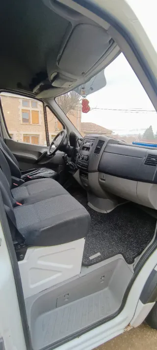 Mercedes-Benz Sprinter 2010