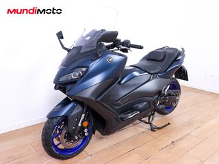 YAMAHA T-MAX 560