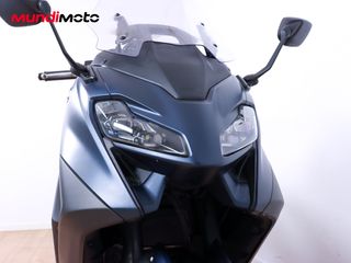 YAMAHA T-MAX 560
