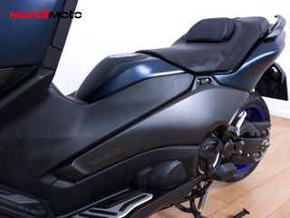 YAMAHA T-MAX 560