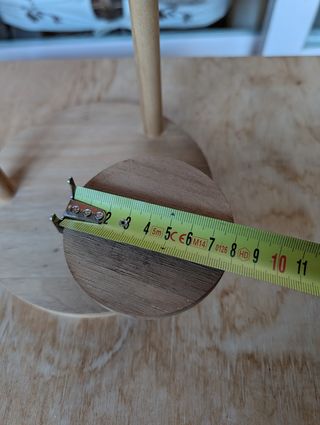 Maceteros y estantes de madera