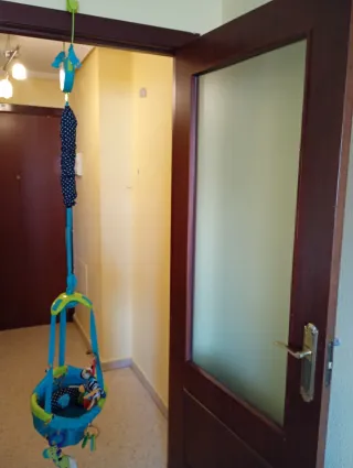 Colgante para bebé con juguetes