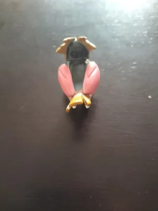 Figuras Kangaskhan y Spearow