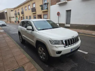 Jeep Grand Cherokee 2011