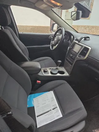 Jeep Grand Cherokee 2011